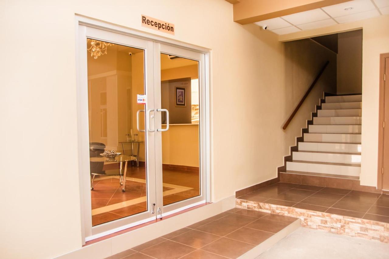 Hm Hotel Choluteca Buitenkant foto